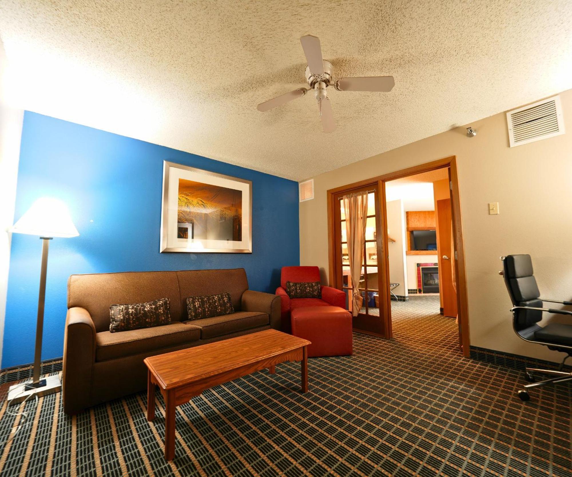 เบย์มอนต์ บาย วินด์แฮม มาร์แชลทาวน์ Hotel Marshalltown ภายนอก รูปภาพ