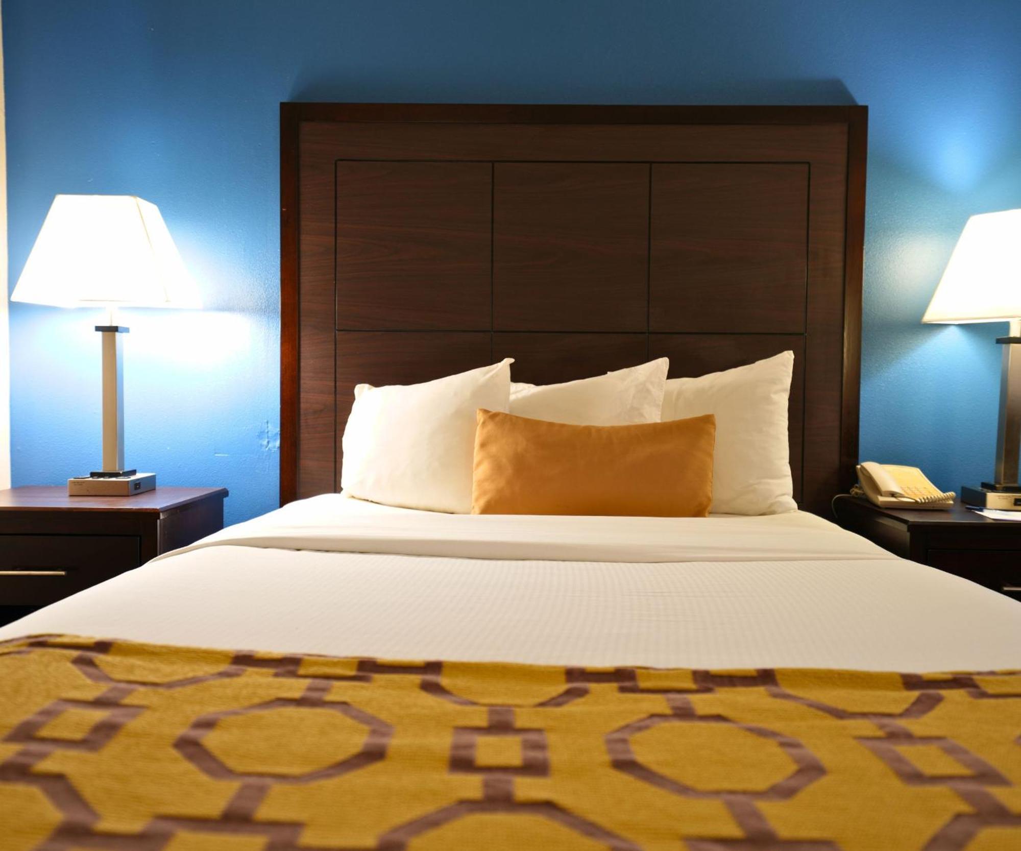 เบย์มอนต์ บาย วินด์แฮม มาร์แชลทาวน์ Hotel Marshalltown ภายนอก รูปภาพ