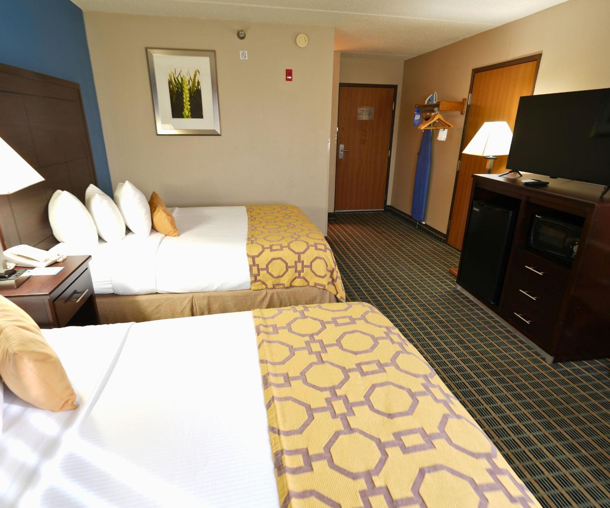 เบย์มอนต์ บาย วินด์แฮม มาร์แชลทาวน์ Hotel Marshalltown ภายนอก รูปภาพ